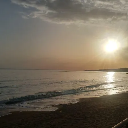 בית נופש Holiday Beach San Giorgio שאקה